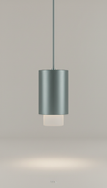 Lampe sur pied à accents métalliques