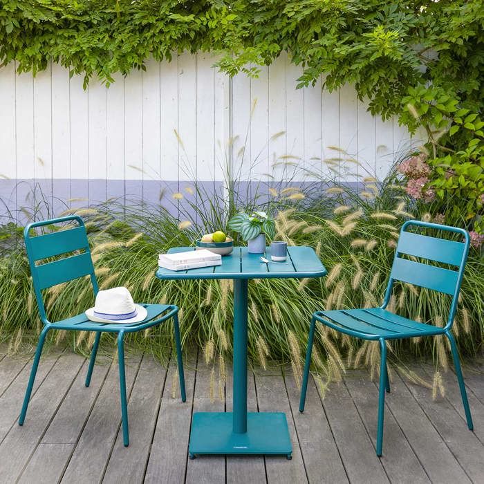 Table de jardin carrée Phuket bleu canard 2 places en acier traité époxy - Hespéride(Bleu canard)